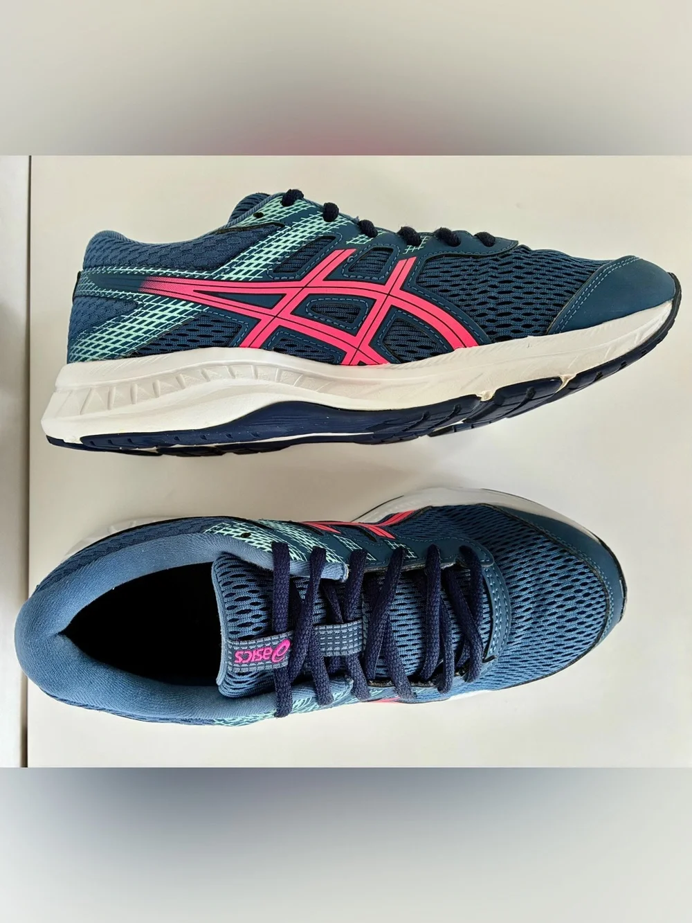 Asics Gel-Contend 6 - Running/Gym Shoes Women's Size 7.5 - Blue/Pink - 1012A570